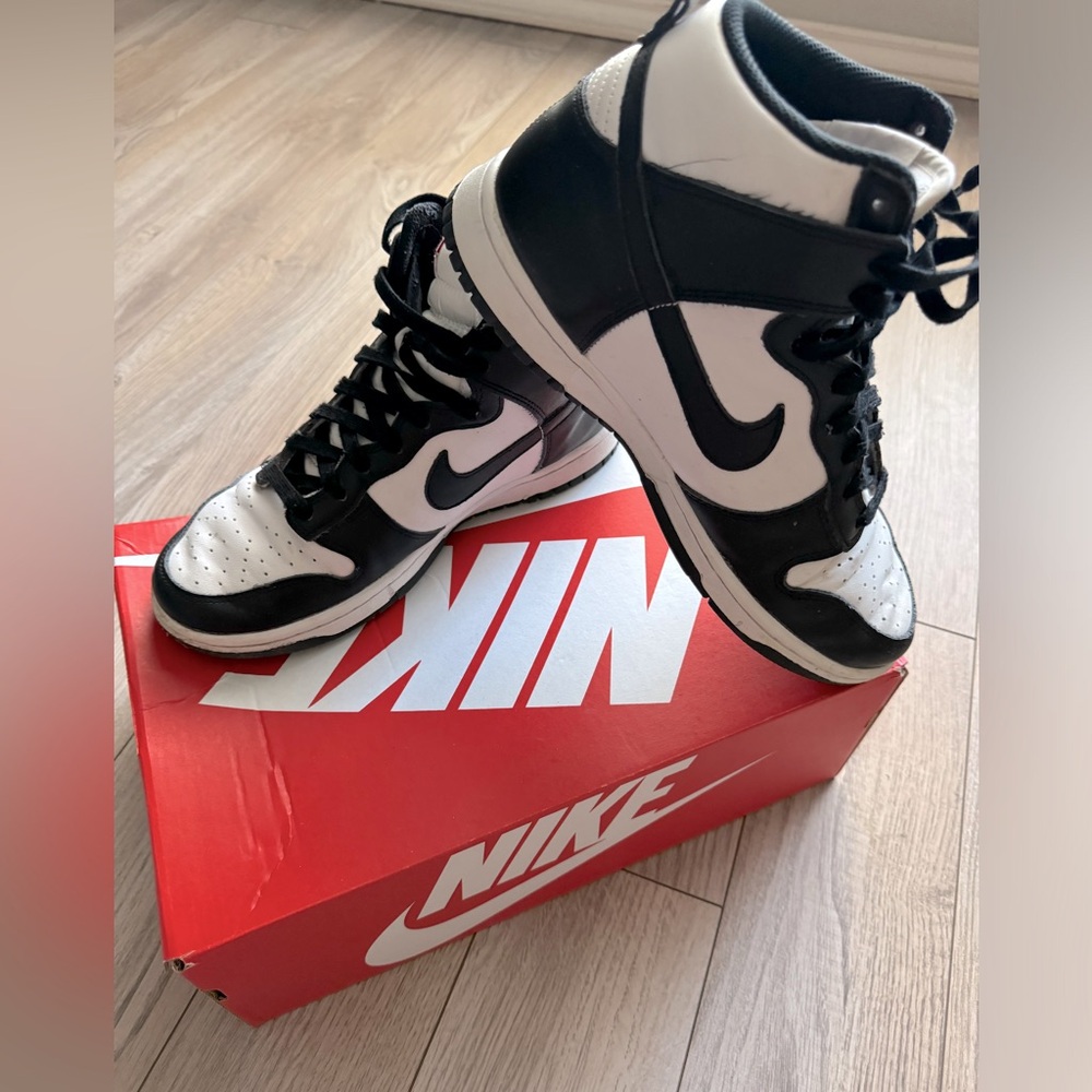NIKE Dunks